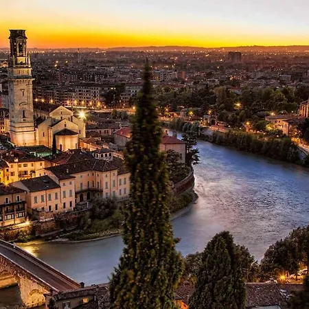 Mansardina Filarmonico 8 Apartamento Verona